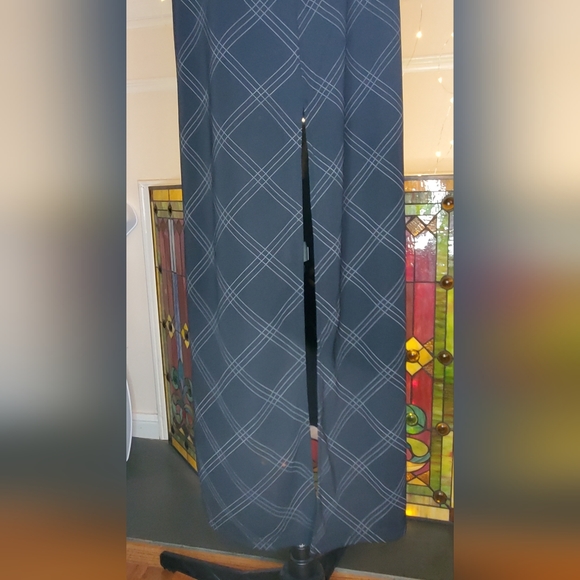 Vintage EXPRESS Black/White Jersey Maxi Skirt w/ side slit, size Large - Picture 2 of 3